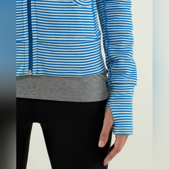Lululemon Scuba Zip Front Jacket Hoodie - Picture 6 of 16